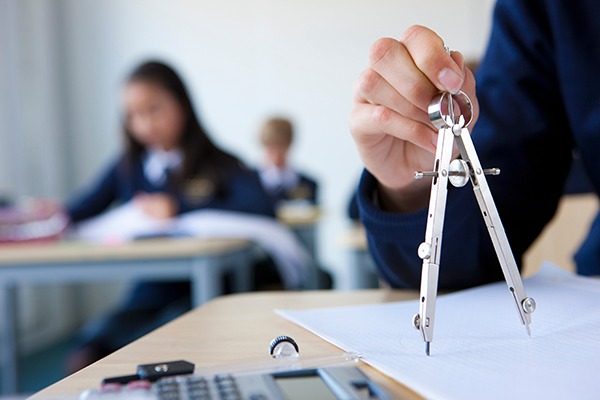 Différences entre les écoles indépendantes, les internats et les écoles privées