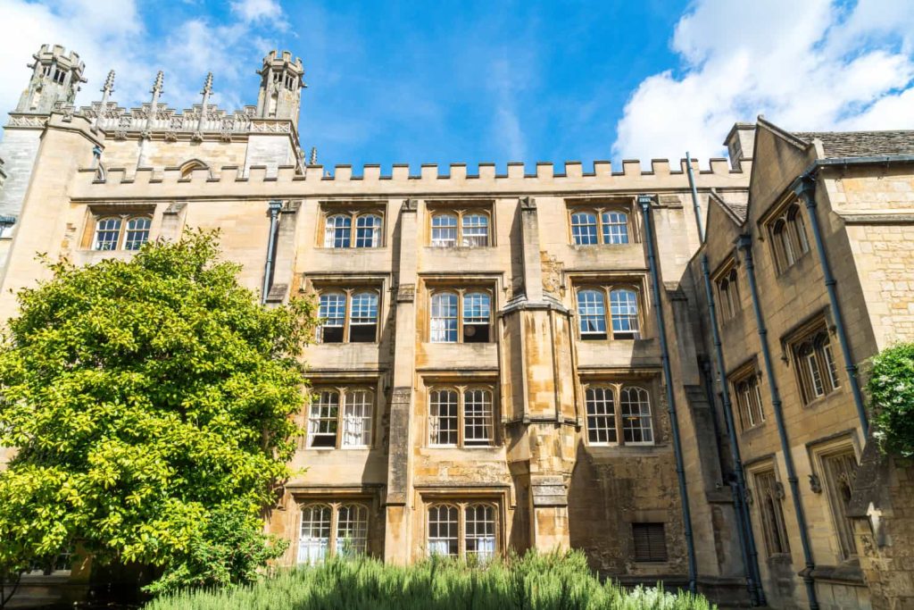 Comment étudier en Angleterre en étant français